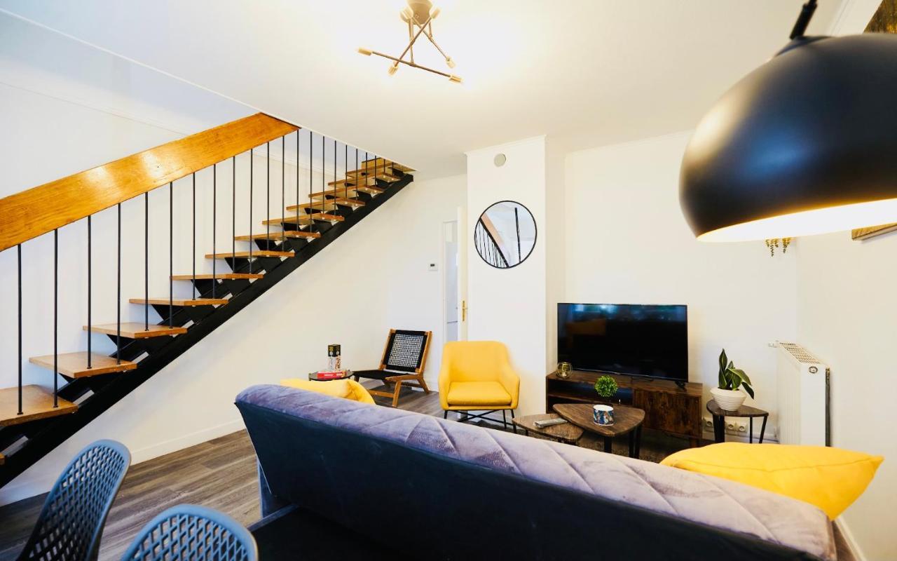 Mona Lisa : Superbe Loft Centre Ville - Parking Gratuit - Wifi Ultra Rapide-Appareil Massage-Netflix-Jeu Societe 特鲁瓦 外观 照片