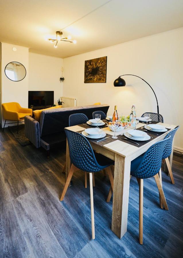 Mona Lisa : Superbe Loft Centre Ville - Parking Gratuit - Wifi Ultra Rapide-Appareil Massage-Netflix-Jeu Societe 特鲁瓦 外观 照片